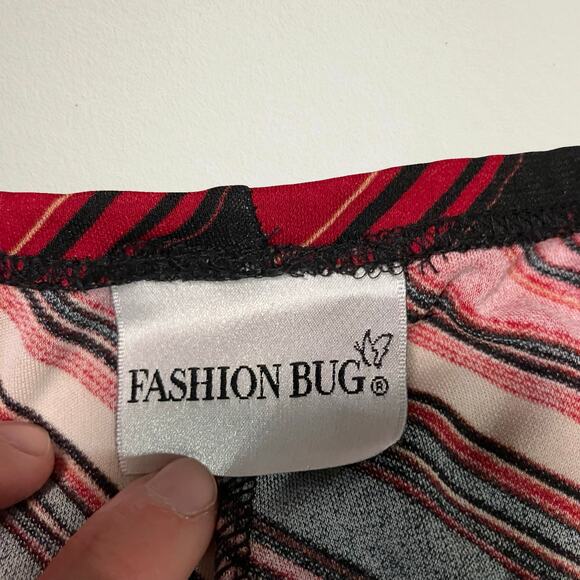 Vintage Y2K red black diagonal striped knee length skirt, 2000s boho indie - Picture 3 of 7